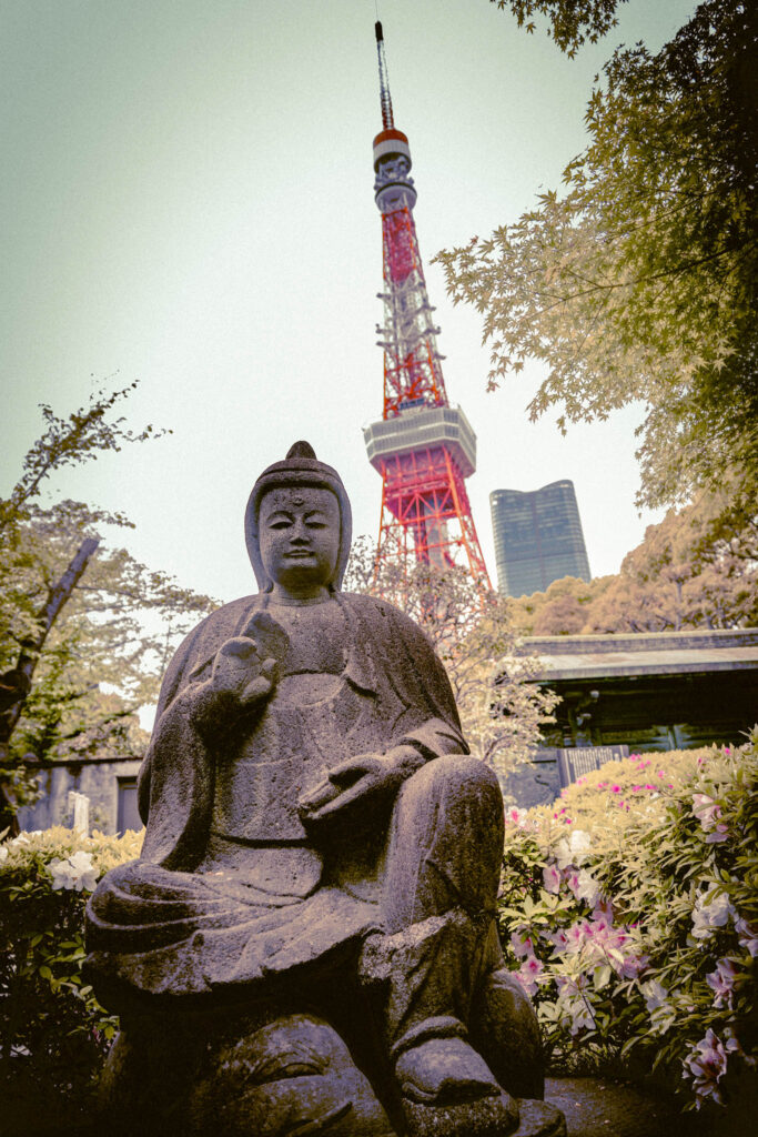 Zojo-ji Temple complex, Tokyo (photo April 22, 2025): Bodhisattva (1258) with Tokyo Tower (1958) in background
