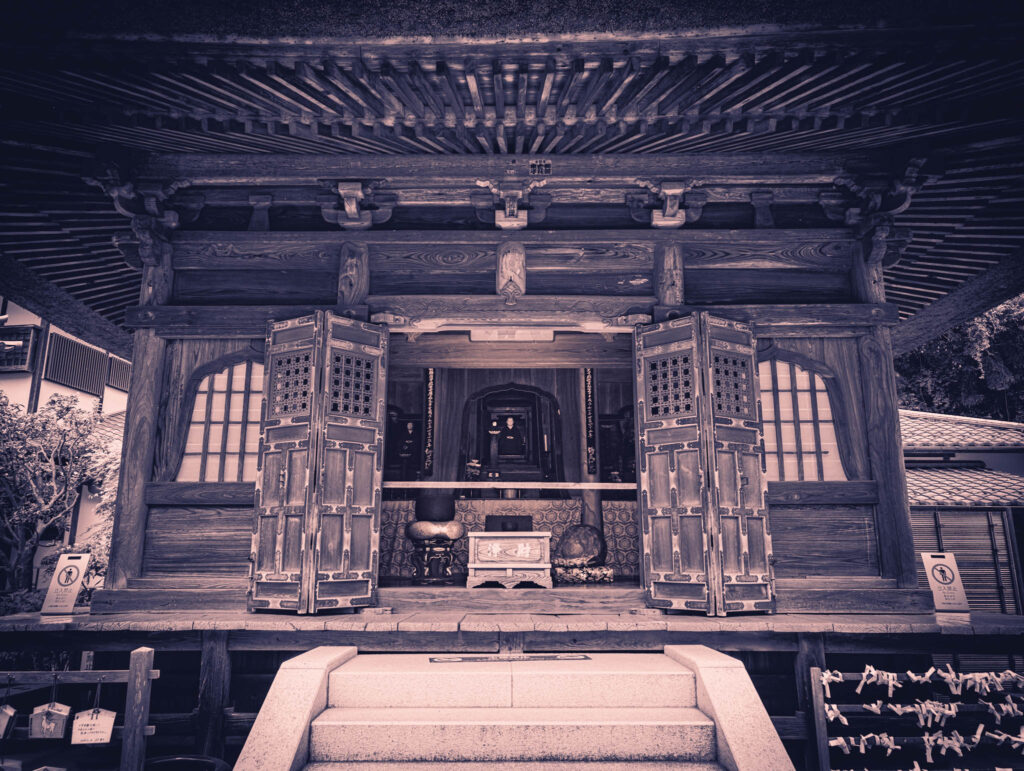 Engaku-ji, Kamakura (2025): Founder's Shrine (Tomb of Hojo Tokimune)