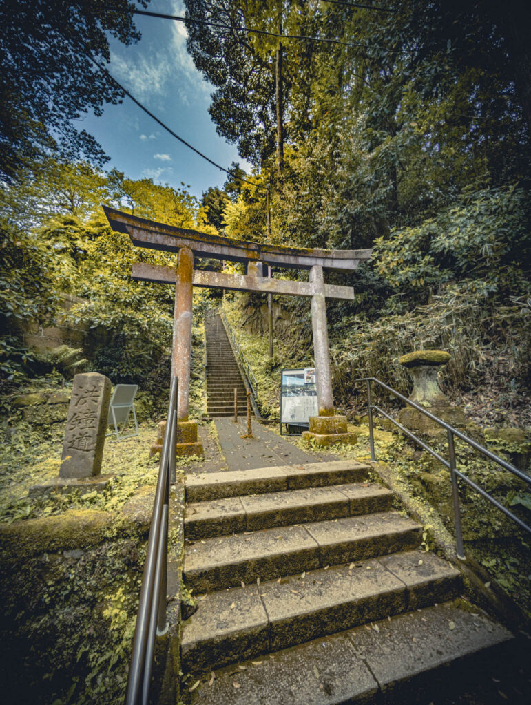 Engaku-ji, Kamakura (2025): stairs to Bentendo