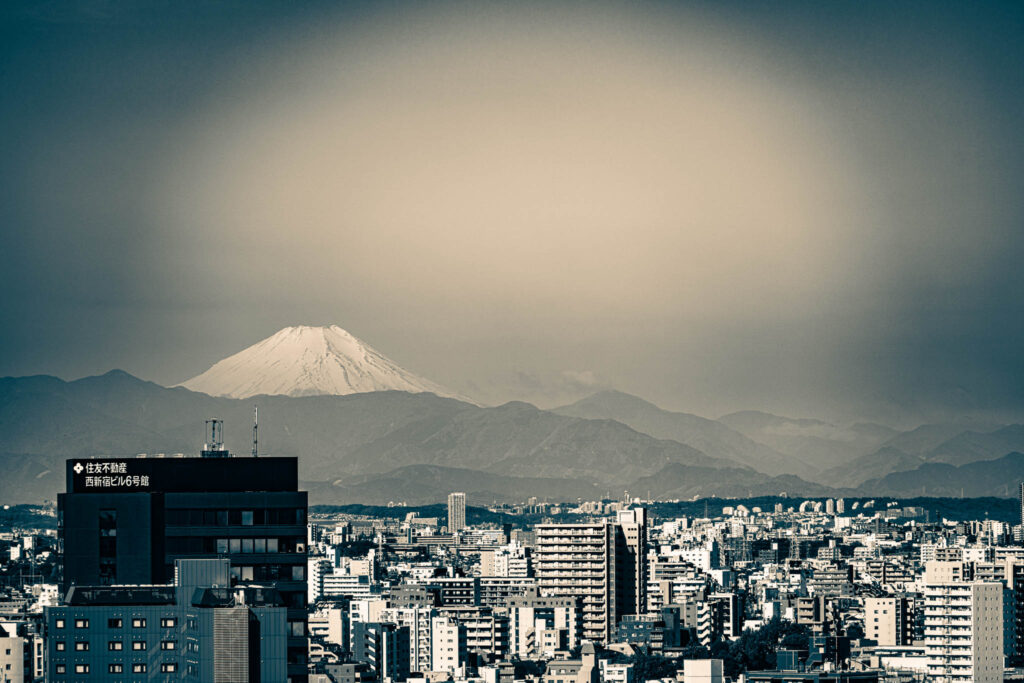 Fuji from Shinjuku (April 21, 2025)