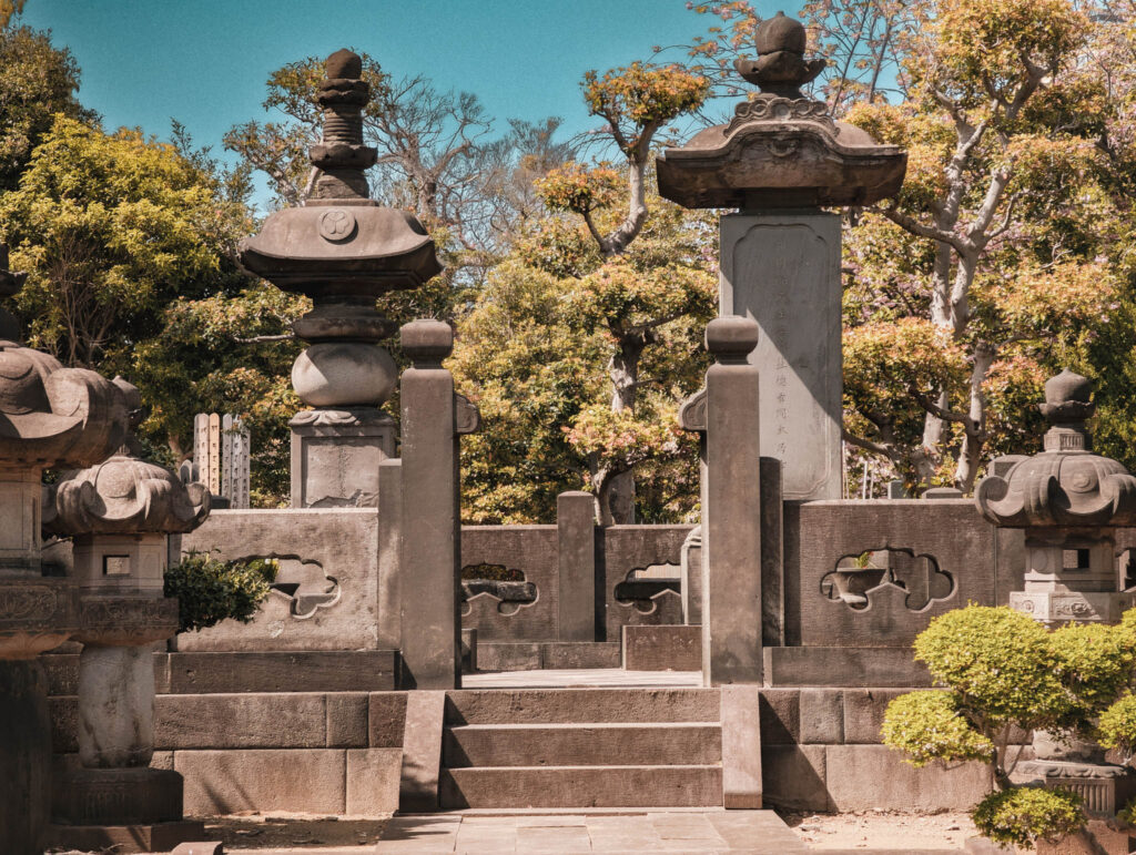 Yanaka Cemetery, Tokyo (April 21, 2025) southern Tokugawa plot (detail)