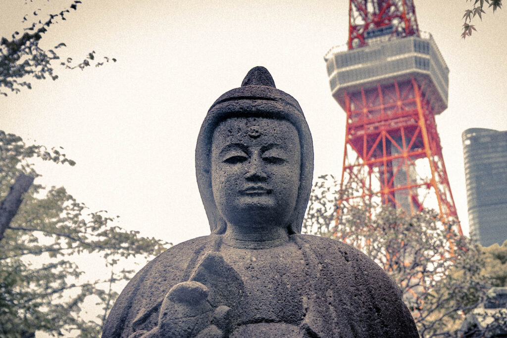 Zojo-ji Temple complex, Tokyo (photo April 22, 2025): Bodhisattva (1258) with Tokyo Tower (1958) in background