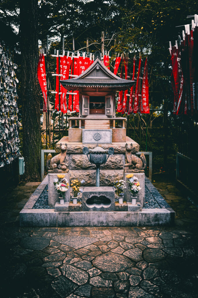 Hasadera, Kamakura (April 24, 2025): Kakigara-Inari