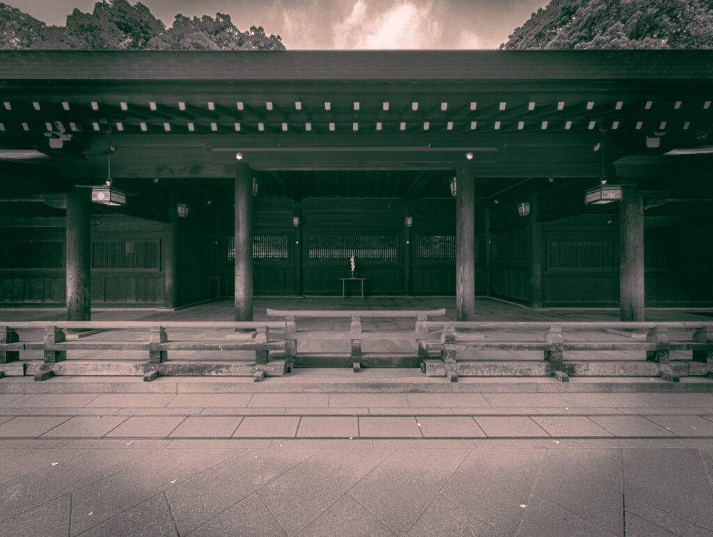 Meiji Jingu, Tokyo (April 25, 2025): shide displayed