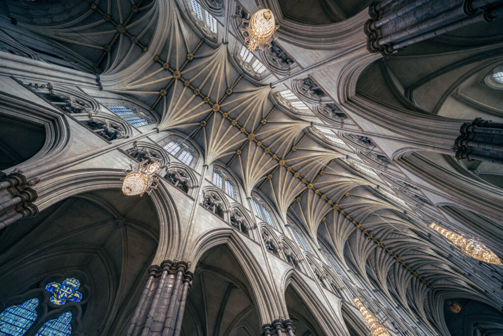 Westminster Abbey (photo April 17, 2023): nave vaulting