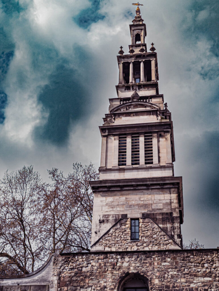 Christ Church Greyfriars, London (photo April 15, 2023) Wren (1687) and Hawksmoor (1704) architects, residential conversion Boyarsky Murphy Architects 2007.