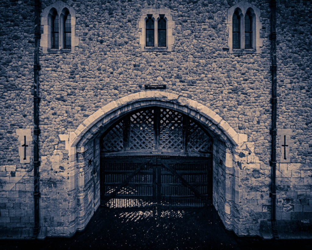 Tower of London (photo April 18, 2023) Traitor's Gate, St. Thomas' Tower (1275-1279), Traitor's Gate