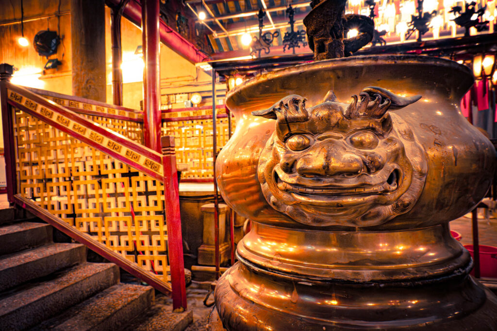 Man Mo Temple 文武廟, Sheung Wan, Hong Kong (photo October 14, 2018)