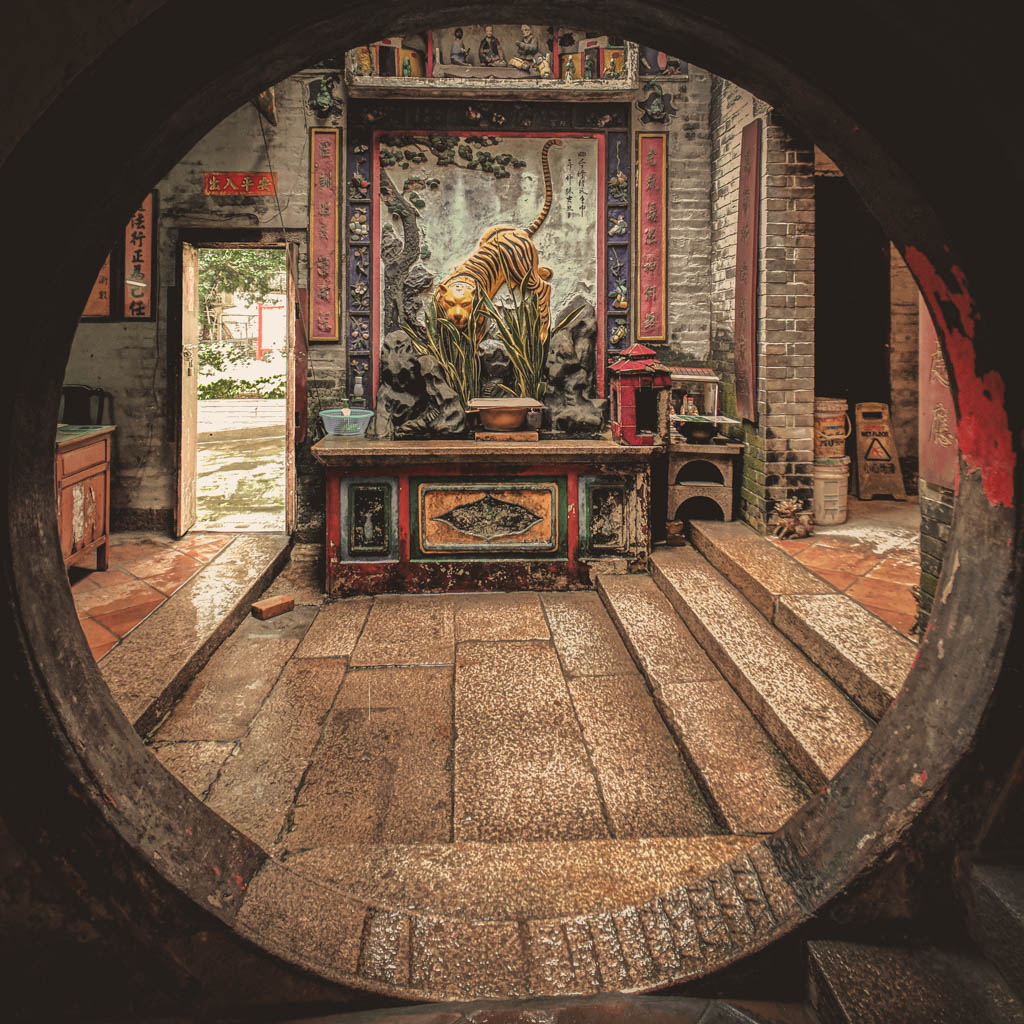 Temples, Hong Kong (2018)