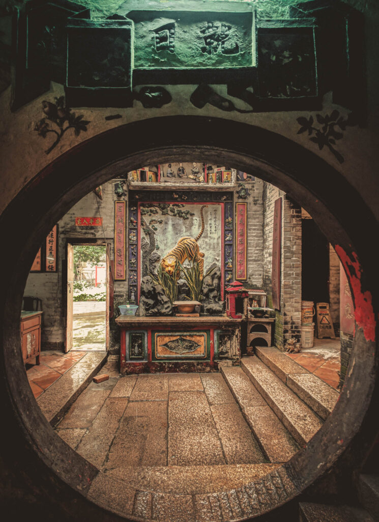 Tin Hau Temple, Causeway Bay 銅鑼灣天后古廟, Hong Kong (photo October 16, 2018)