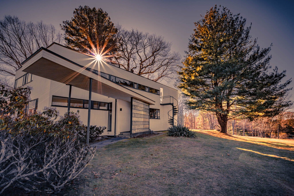Gropius House, Lincoln, Massachussetts, b. 1939, Walter Gropius archit. (photo November 29, 2025): north elevation with entrance canopy