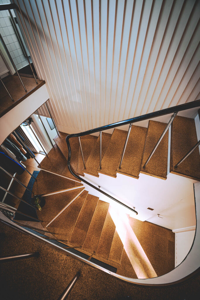 Gropius House, Lincoln, Massachussetts, b. 1939, Walter Gropius archit. (photo November 29, 2025): interior stair