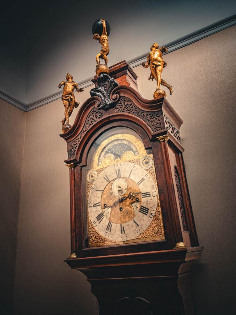 Rare Book Department, Parkway Central Library, Free Library of Philadelphia (photo July 26, 2019): grandfather clock