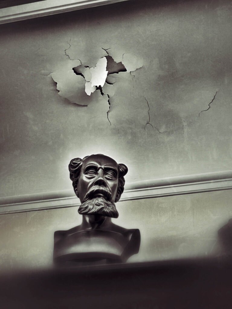 Rare Book Department, Parkway Central Library, Free Library of Philadelphia (photo July 26, 2019): bust of Charles Dickens