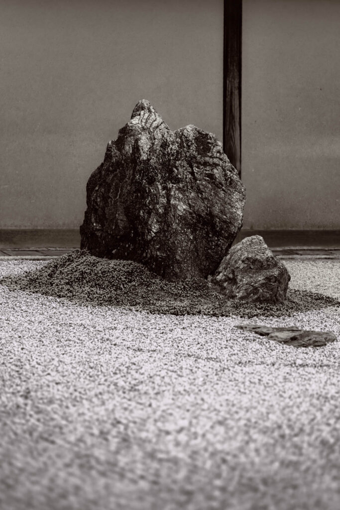 Hojo Teien karesansui rock garden, Ryōan-ji "Peaceful Dragon Temple", Kyoto (photo November 10, 2025): original design by painter Sōami (d.1525), current form late 18th C. by painter Akisato Rito (d. 1830) and/or "Kotaro" and "Hikojiro" sensui kawaramono (low-status riverbank workers).