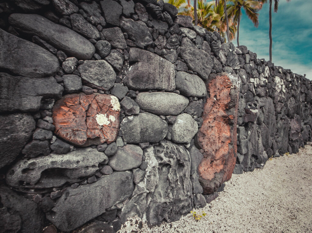 Puʻuhonua o Hōnaunau National Historical Park, Hōnaunau, Hawai'i (photo August 21, 2021): Pā Puʻuhonua (Great Wall of the Place of Refuge), originally b. 15th C.