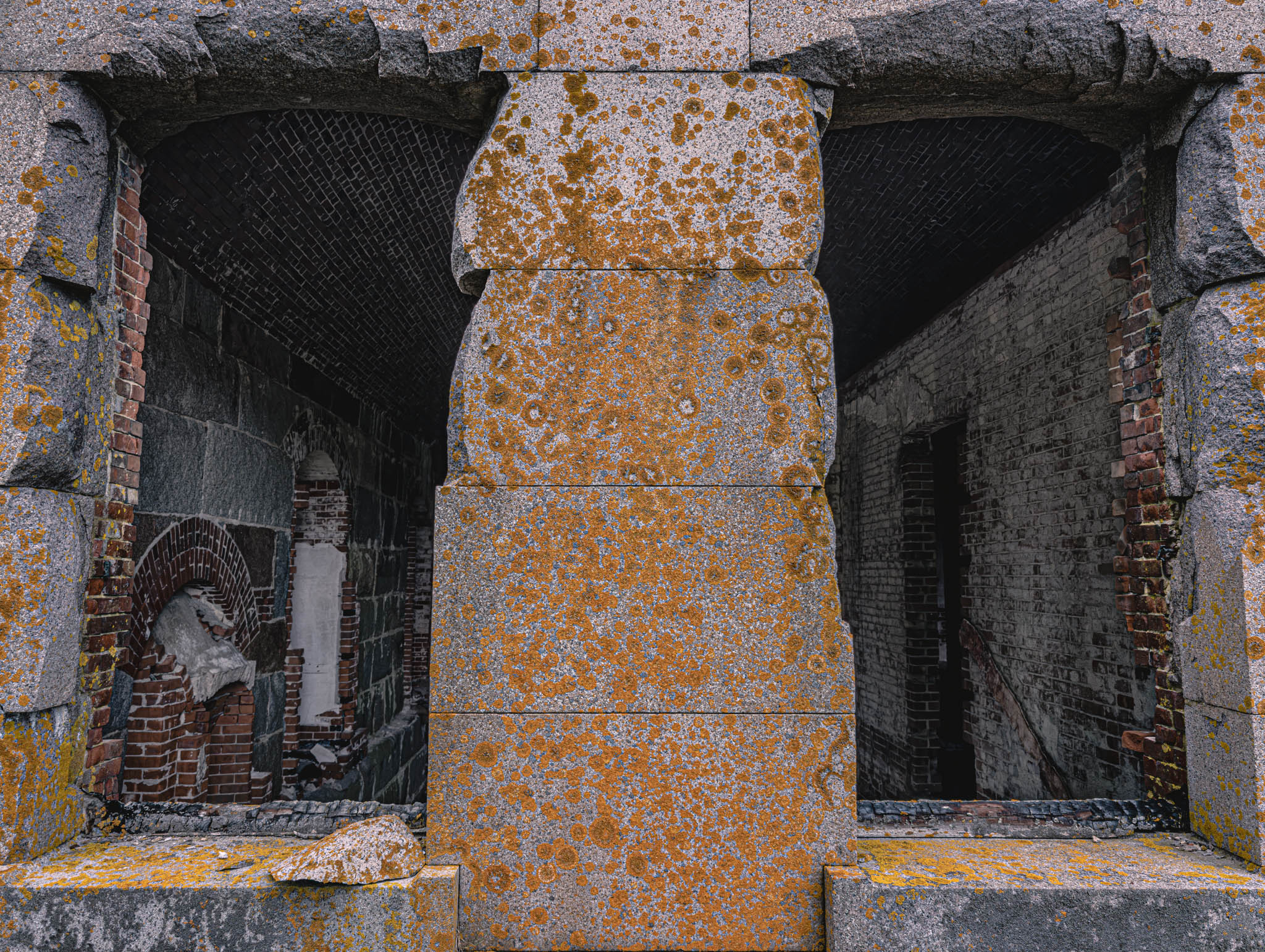 Fort Warren, Georges Island (photo June 19, 2026) damaged quarters, Front III facing Parade Ground,1850s.