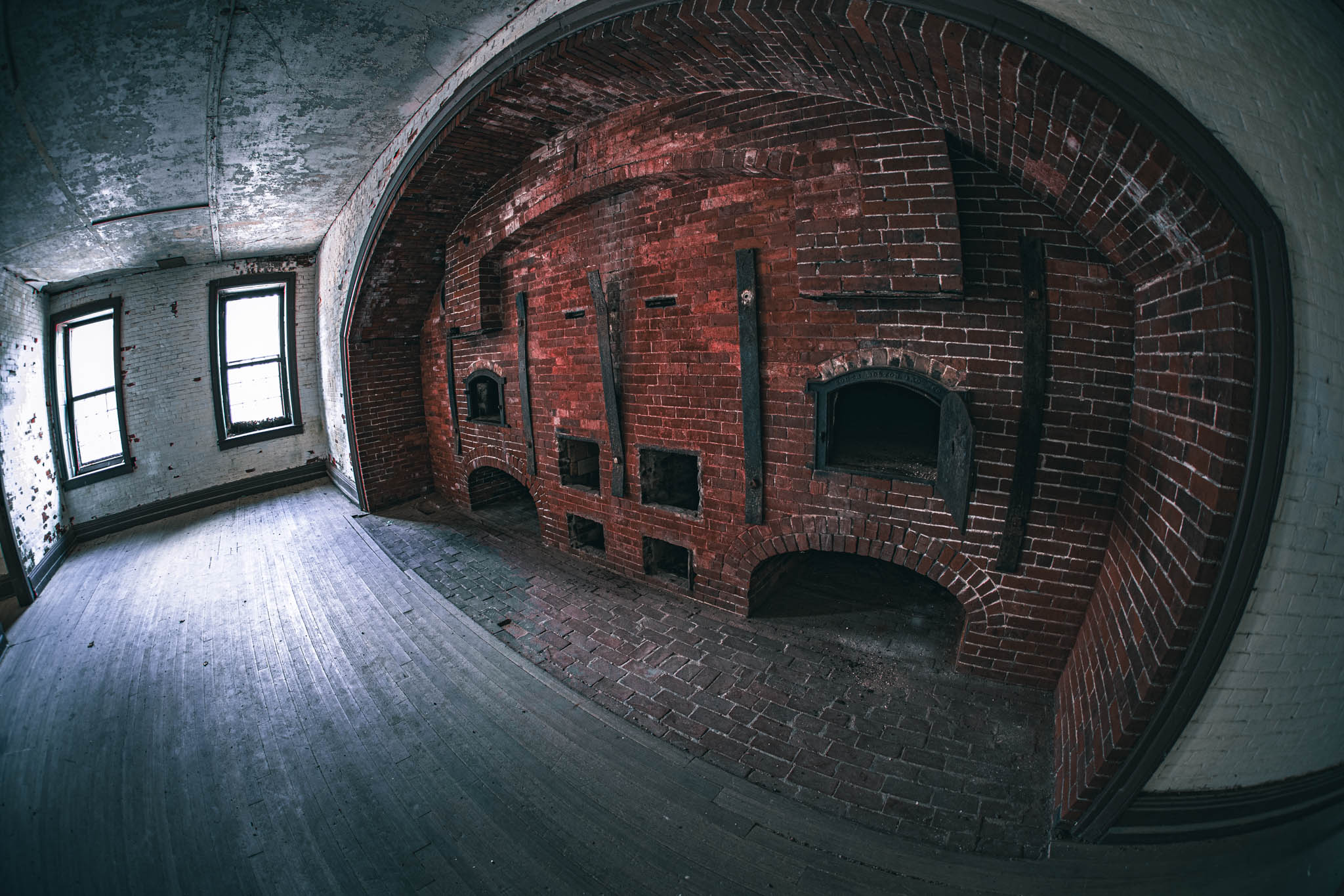 Fort Warren, Georges Island (photo June 19, 2026) mess kitchen with oven, Bastion C, 1850s.