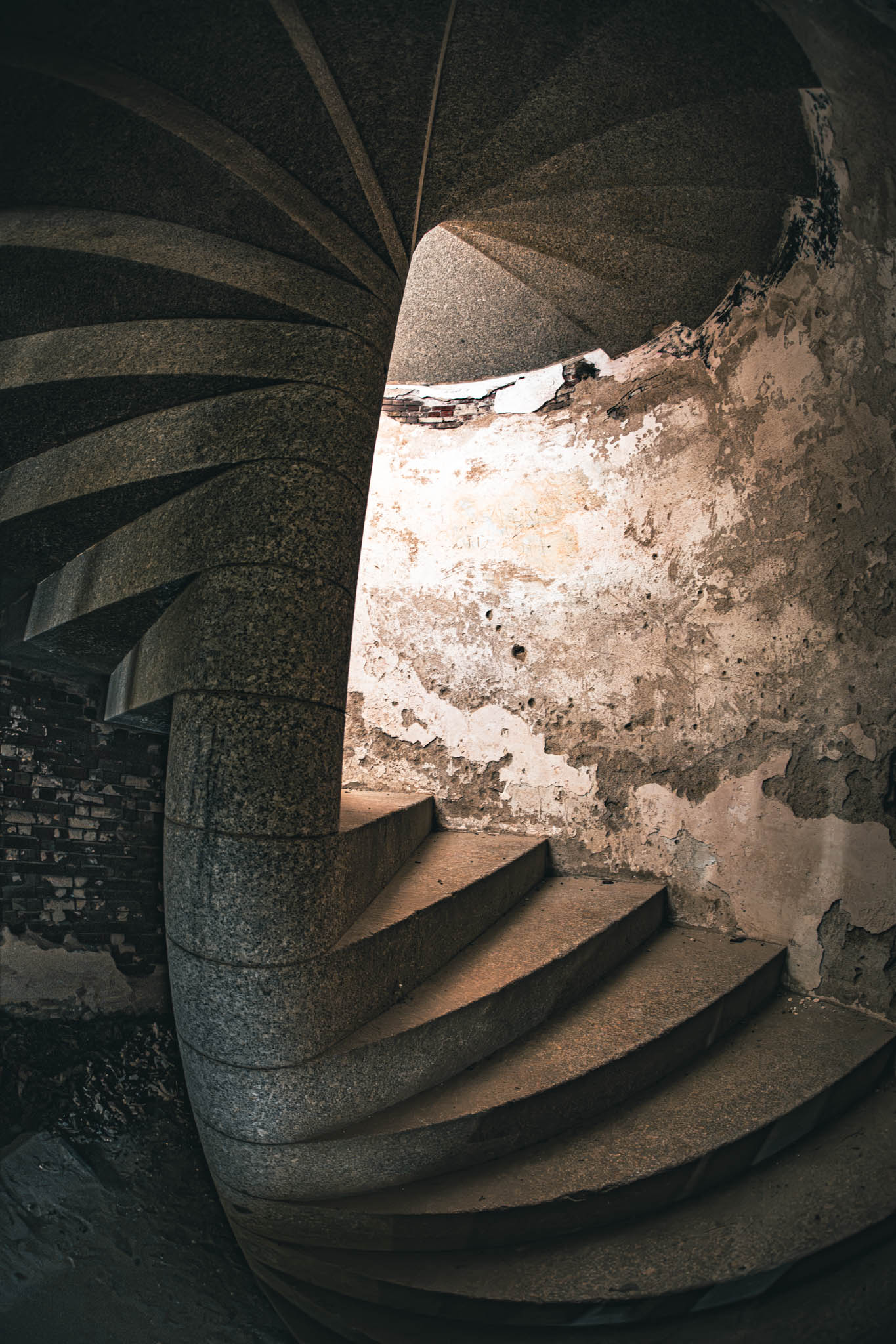 Fort Warren, Georges Island (photo June 19, 2026) entrance stairway to demilune caponiere protecting the Sallyport and Front III, 1850s.